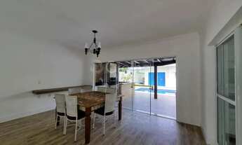 Imagem 5: Casa com 5 quartos no Sambaqui