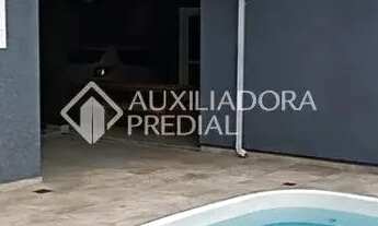 Imagem 2: Casa Térrea com Piscina no Bairro Pedra Branca