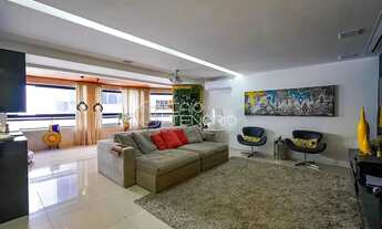 Imagem 2: Apartamento com 4 suítes na segunda quadra do mar da Jatiúca