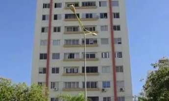 Imagem: Sala comercial com sobreloja e banheiro