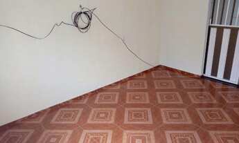 Imagem 2: Alugo Casa bem localizada e com amplos quartos no Centro de Pinheiro