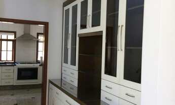 Imagem 5: Casa de condomínio para aluguel possui 650 metros quadrados com 4 quartos