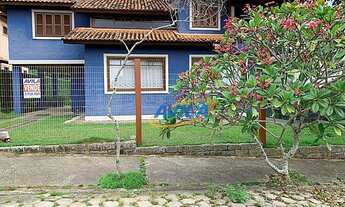 Imagem 2: Casa com 4 D bem localizada na Lagoa