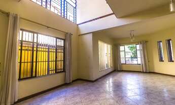 Imagem: Casa 2 Pavimentos à Venda e Locação no