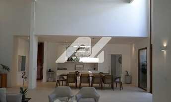 Imagem 7: Casa de condomínio sobrado para venda tem 704 metros quadrados com 4 quartos