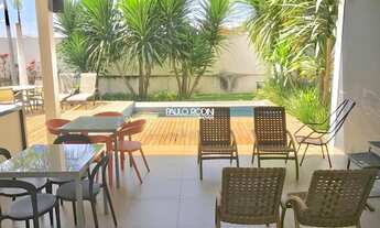 Imagem: Casa com 3 Quartos e 4 banheiros à Venda