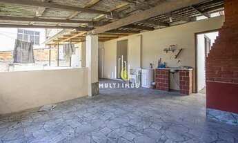 Imagem 4: EXCELENTE CASA Casa com 4 dormitórios