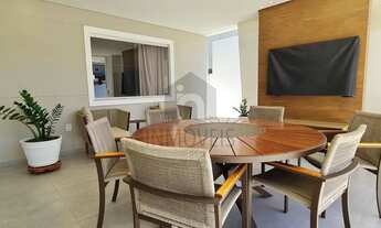 Imagem 6: Casa de condomínio para venda possui 220 metros quadrados com 4 quartos