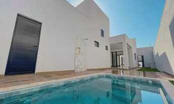 Imagem 1: Casa para venda possui 180 metros quadrados com 3 quartos em Barcelona - Serra - ES