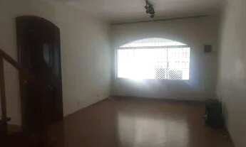 Imagem 3: Sobrado com 91m², 2 dormitórios, 2 banheiros, 1 vaga, quintal e sala ampla