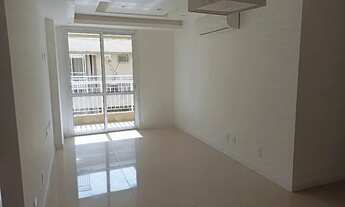 Imagem 3: Cobertura vazia localizada no condomínio Reserva Mapendi