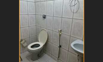 Imagem 4: Loja para Venda em Lima Duarte, Centro, 1 banheiro