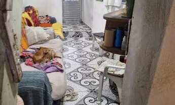 Imagem 2: Casa em comunidade de frente para a rua