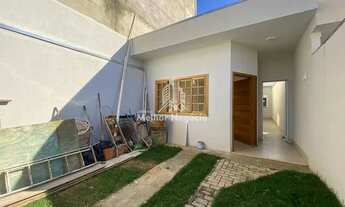 Imagem 2: Casa à venda com 2 dormitórios (quartos) sendo 1 suíte com 2 vagas de garagem, no Jardim d