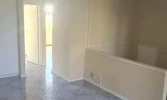 Imagem 7: Apartamento para aluguel possui 60 metros quadrados com 2 quartos em Taquara - Rio de Jane