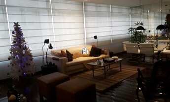 Imagem 2: Copacabana (Posto 1): Apartamento com 3 Quartos, sendo 1 Suíte, 2 Banheiros & Dependên