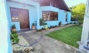 Imagem 4: EXCELENTE CASA Casa com 3 dormitórios