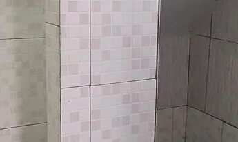 Imagem 5: Alugo kitnet em prédio no 3° andar no IAPC de irajá, próximo AV Brasil