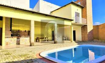 Imagem: Casa com Piscina e Área Gourmet em Votorantim