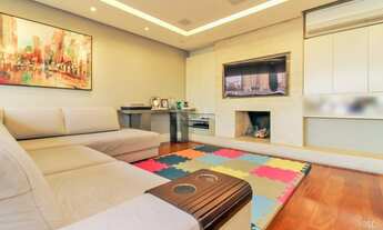 Imagem 4: Apartamento para venda possui 132 metros quadrados com 3 quartos em Menino Deus - Porto Al