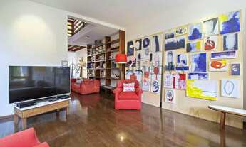 Imagem 2: Casa moderna próxima aos Colégios Saint Paul e Madre Alix