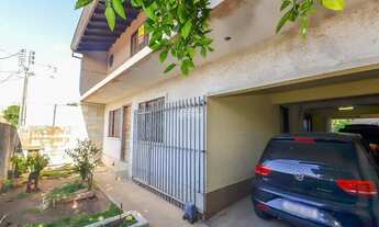 Imagem 10: Sobrado Residencial para Venda no Novo Mundo em Curitiba, 243.2 m²