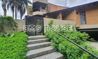 Imagem 2: Casa para Locação em Carapicuíba, Nova Fazendinha, 5 dormitórios, 5 suítes, 8 banheiros, 6