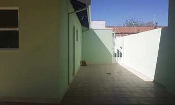 Imagem 2: Casa para venda com 170 metros quadrados com 3 quartos em Parque da Imprensa - Mogi Mirim