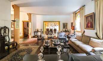 Imagem 1: Casa sobrado de 568m², com 3 dormitórios (sendo 1 suíte)