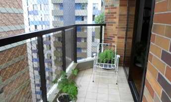 Imagem 7: Apartamento para aluguel possui 220 metros quadrados com 3 quartos