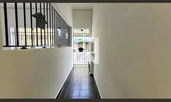 Imagem 2: Casa de 40 m², com dormitório, sala, cozinha e área de serviço, para locação por R$ 1.850