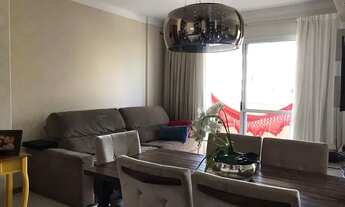 Imagem 2: OFERTA Apartamento de dois dormitórios com suíte semi mobiliado e duas vgs de garagem em B