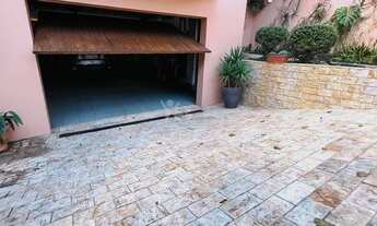 Imagem 3: Cód.: 10369 - Sobrado de 320m², alto padrão, com planejados, área gourmet, 03 suítes, 04 v