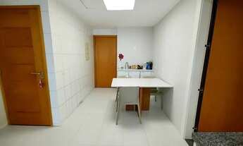 Imagem 6: Apartamento para aluguel e venda com 181 m2 - 4 quartos em Moema - São Paulo - SP