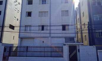 Imagem: Linda Kit mobiliada em frente a praia