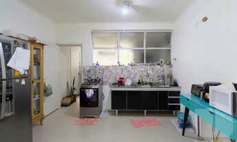 Imagem 7: Apartamento amplo e clássico à venda em prédio tradicional