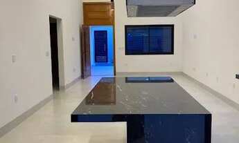 Imagem 3: Casa com 3 Suítes na 304 Norte