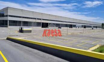 Imagem 4: Galpão vitrine, está na entrada da cidade Atibaia na Rod. Fernão Dias e 5 km da Rod Dom Pe