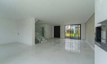 Imagem 3: Casa no Condomínio Alto Boulevard, 03 Suítes, 05 Vagas, Bairro Alto, Curitiba