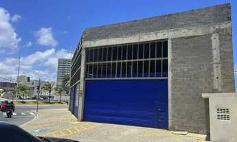 Imagem: Comercial para vender e alugar em rua pública