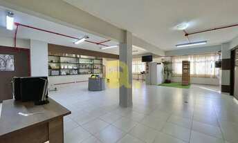 Imagem: SALA COMERCIAL BAIRRO AGUA VERDE - 100m²