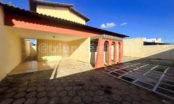 Imagem: Casa Duplex a venda com 03 Quartos no São