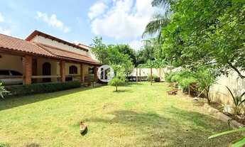 Imagem 7: Imóvel para venda possui 750 metros quadrados com 4 quartos