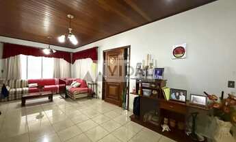 Imagem 3: SOBRADO COM 3 SUÍTES E PISCINA À VENDA NO CONDOMÍNIO GRANJA OLGA POR R$1.200.000,00