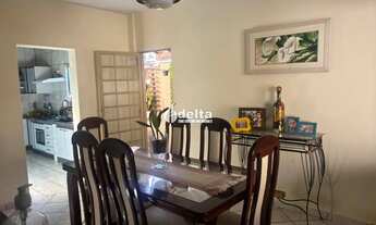 Imagem 5: Casa residencial com 4 quartos sendo 1 suíte disponível para venda no bairro Bom Jesus em