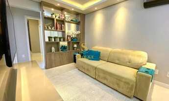 Imagem 3: Apartamento com vista parcial para o mar na Agronômica ? conforto, localização e lazer com