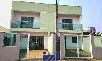 Imagem: Sobrado com piscina perto do mar Matinhos