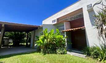 Imagem 2: Casa 3 Quartos 150m da Praia do Campeche com Vista para o Mar em Rua sem Saída