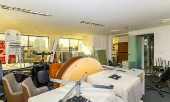 Imagem 3: Comercial no bairro Santa Terezinha