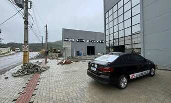 Imagem: Galpões de 1.300 m2 Camboriú sc Bairro